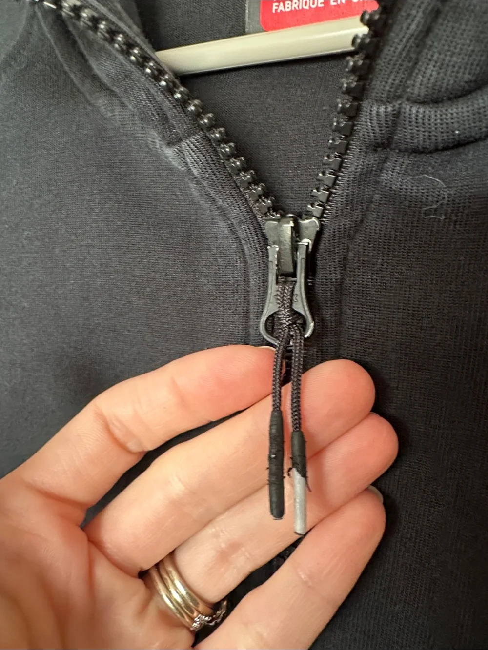 Women’s black Nike tech fleece zip up hoodie!